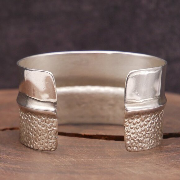 Artist Made Sterling Silver Half Textured & Half Polished Cuff Bracelet Size 6 - Picture 2 of 5